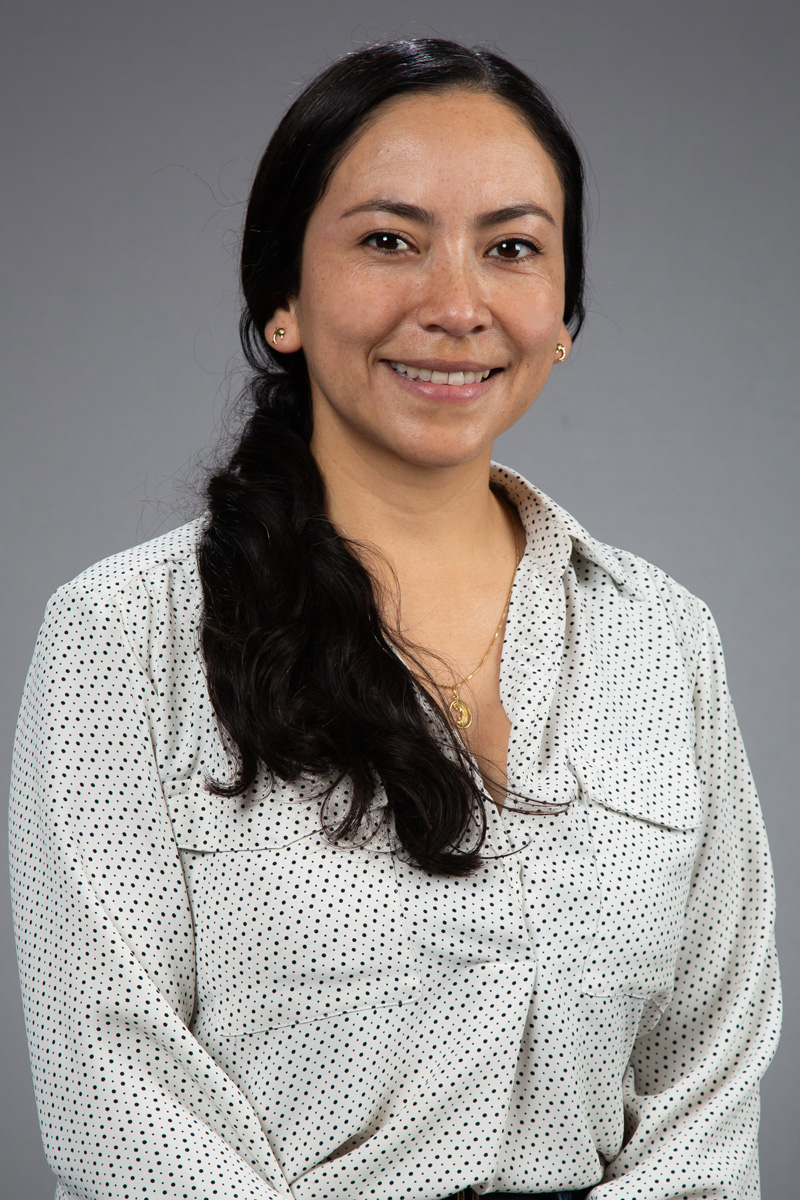 Ana Morales-Ona Smith